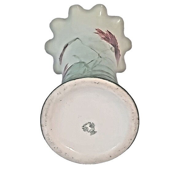 Antique PH Leonard VIENNA AUSTRIA Porcelain 8.25 Hand-Painted Ruffled Flute Vase - Picture 9 of 11